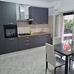 Elisabeth House * Giardini Naxos